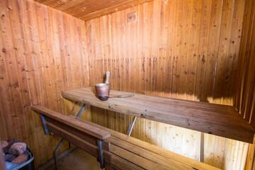 Фото номера Дом с 4 спальнями Дома для отпуска Resort Naaranlahti Cottages г. Нааранлахти 5